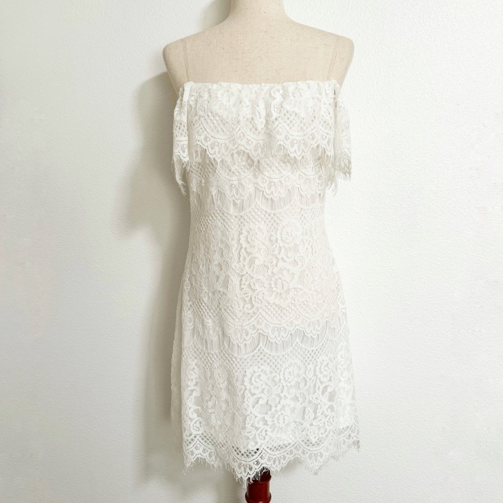 NEW Andree by Unit Off Shoulder Lace Fringe Mini Dress